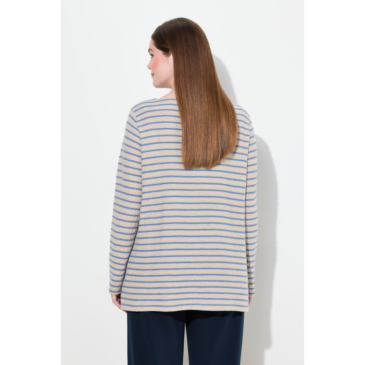 T-shirt rayé en coton bio bleu jean, ULLA POPKEN