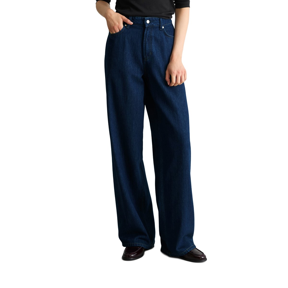 Jeans modèle Tomke wide réalisé avec Orange Fiber bleu, MARC O’POLO DENIM