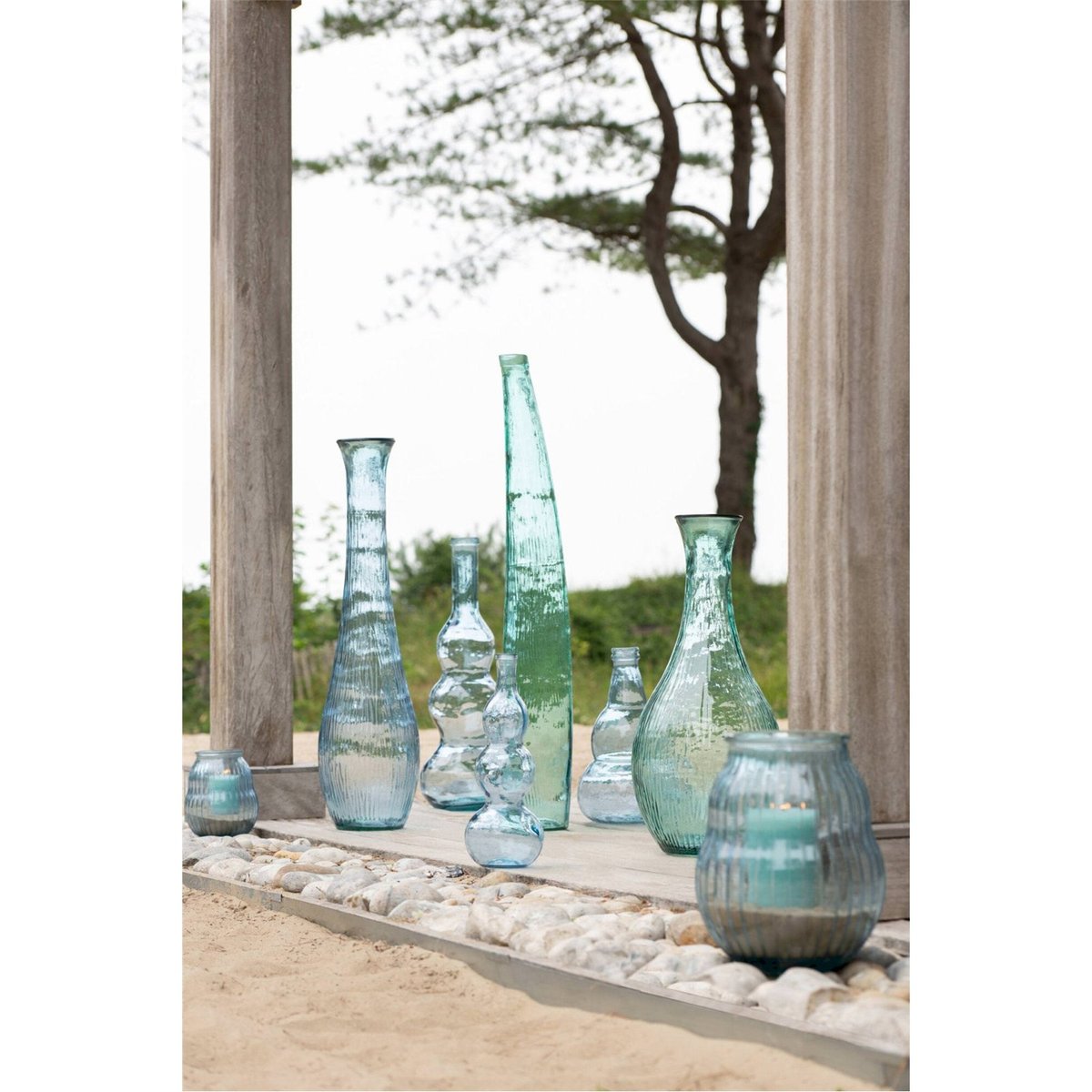 Vase en verre soufflé élancé bleu clair, RECOLLECTION