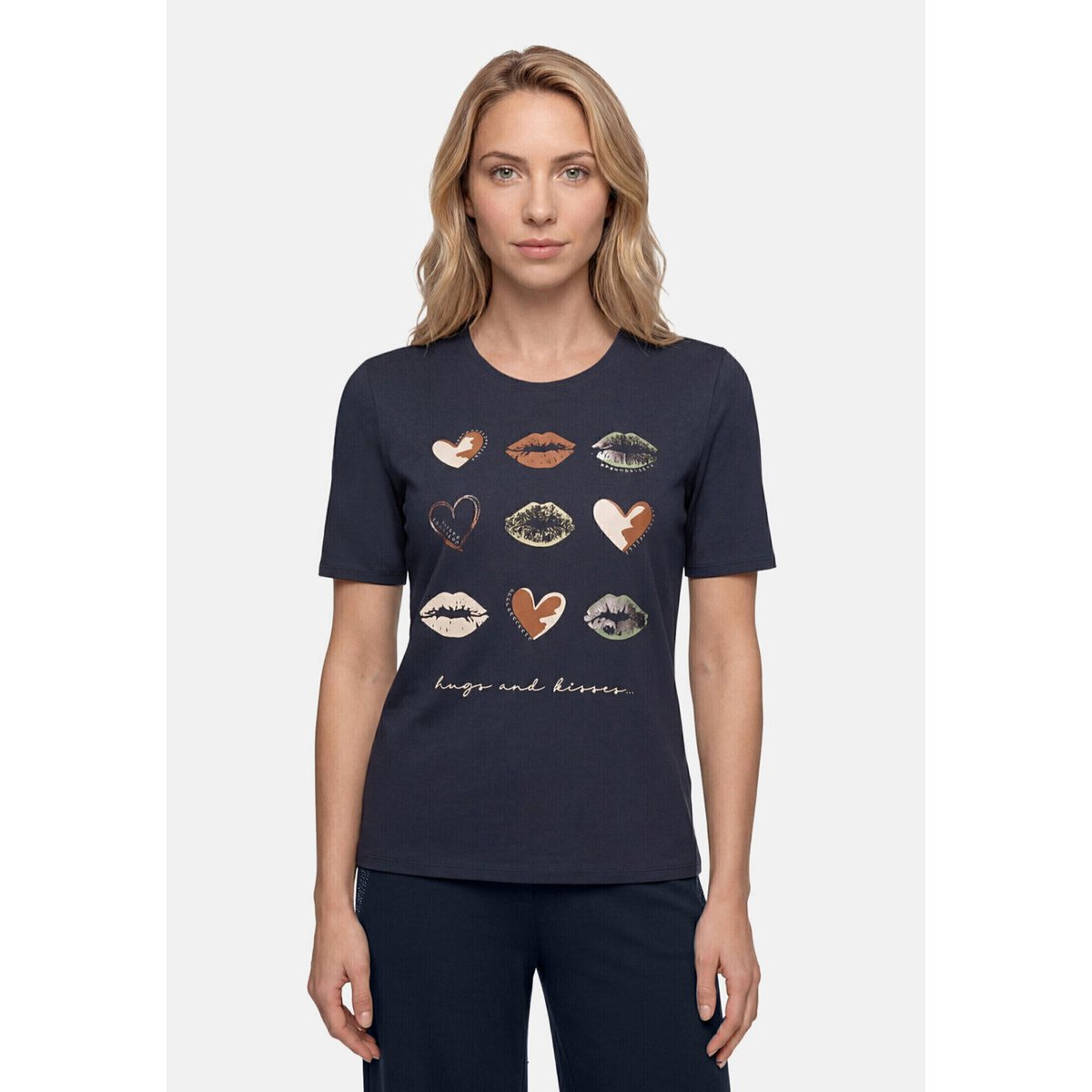 T-shirt basique à impression patch dark blue/brown, BETTY BARCLAY