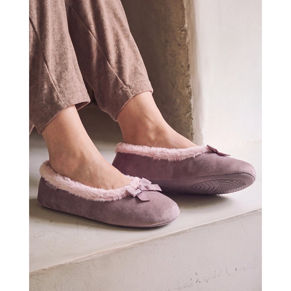Chaussons extra-light Ballerines brun, ISOTONER