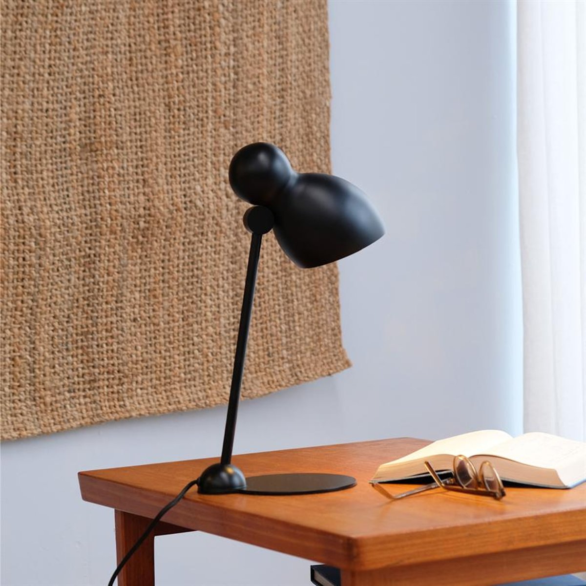 Lampe à poser en métal noir LUDO noir, DYBERG LARSEN