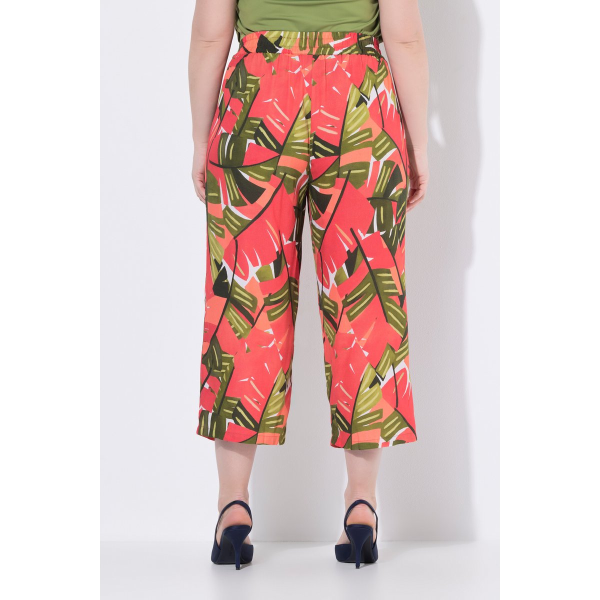 Pantacourt, palmiers, jambe large rose vif, ULLA POPKEN