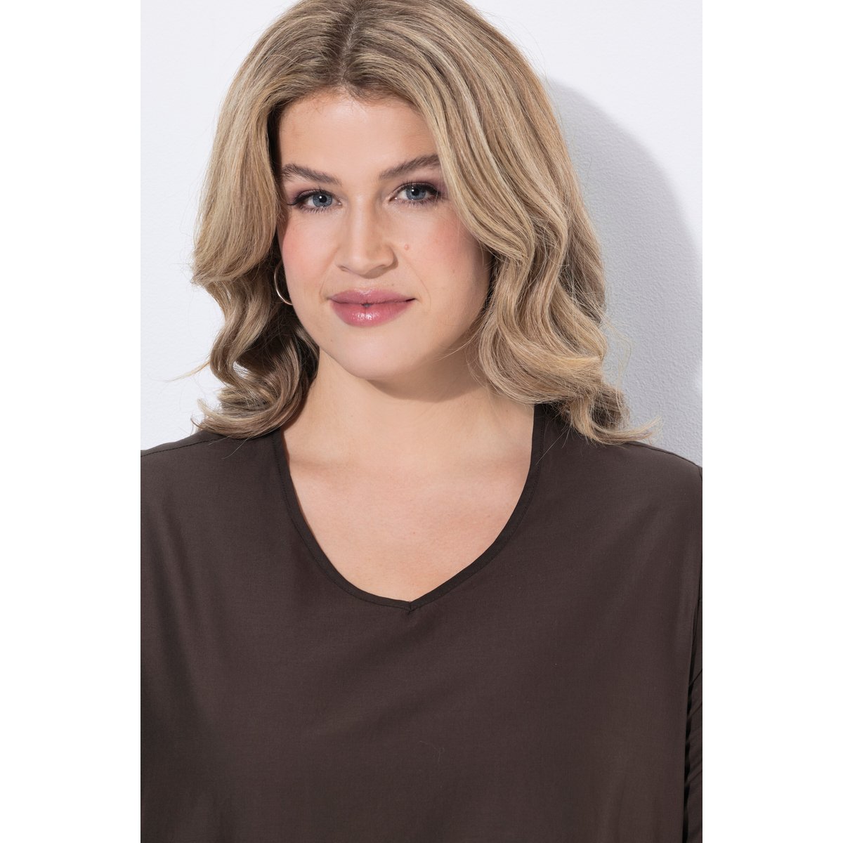 Chemisier brodé, col en V, manches 3/4 noir marron, ULLA POPKEN
