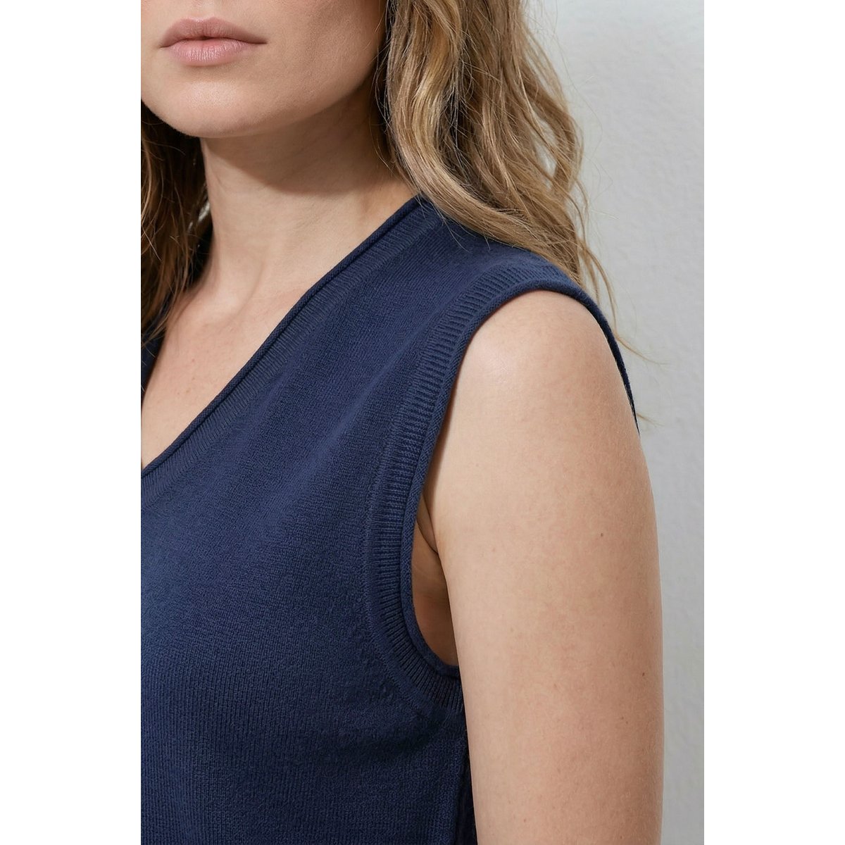 Robe en maille sans manches, bords roulottés marine, ULLA POPKEN