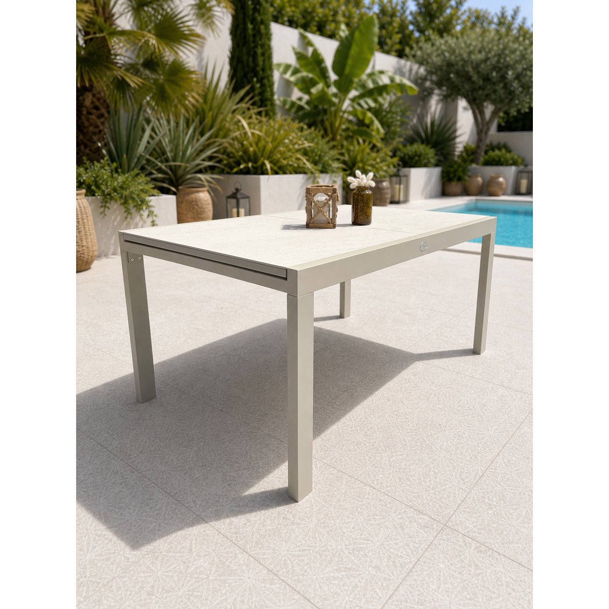 Table de jardin en aluminium et plateau sinterstone KALIBO grège, DCB GARDEN