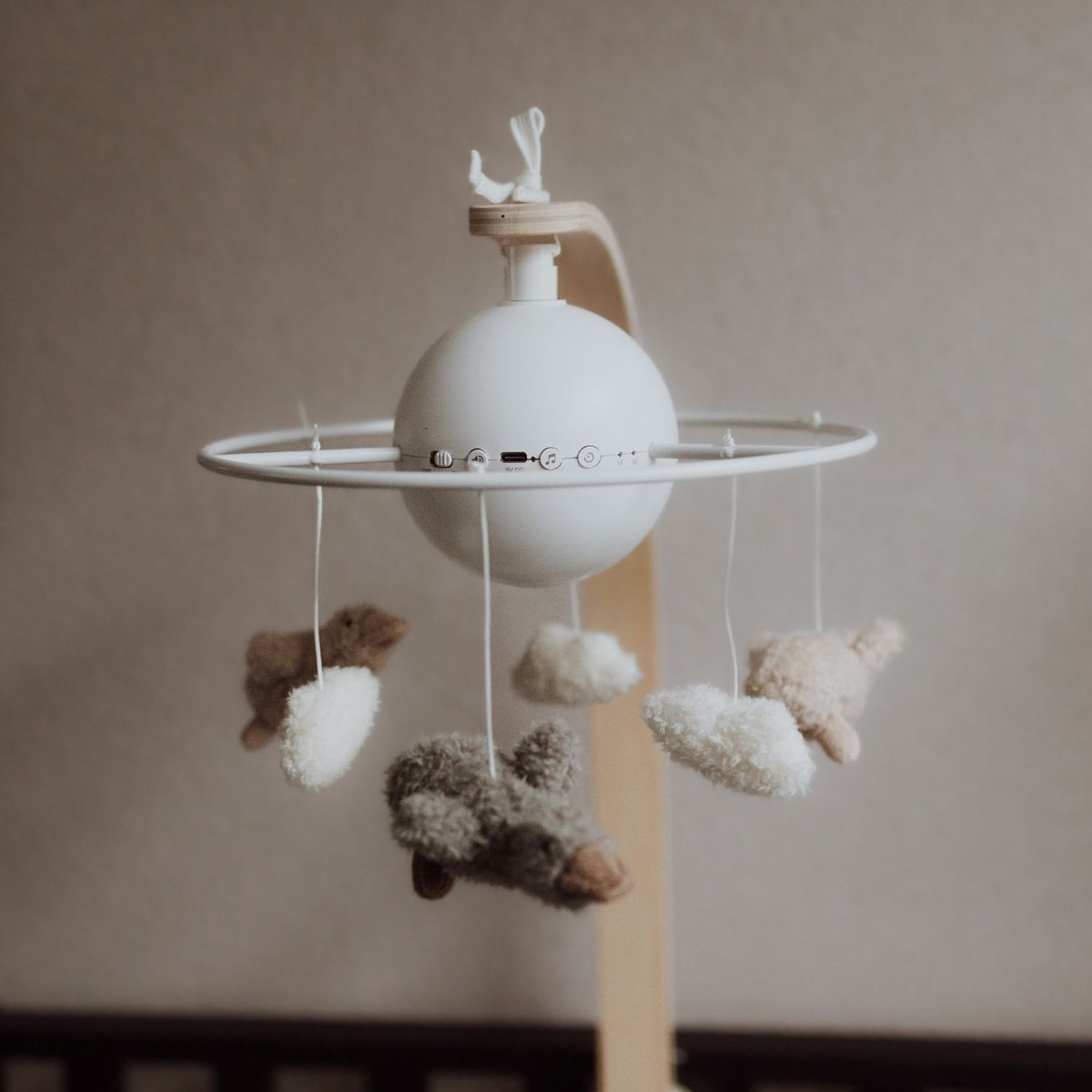 Mobile pour bébé blanc, FLOW