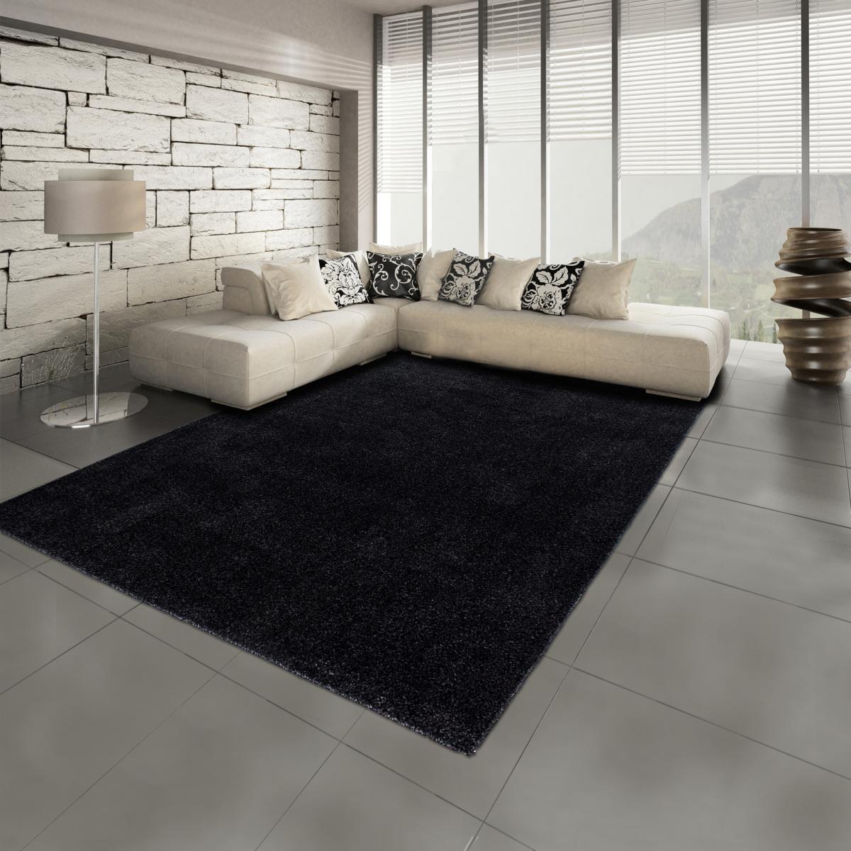 Tapis salon et chambre tissé motif uni SOULA anthracite, UN AMOUR DE TAPIS