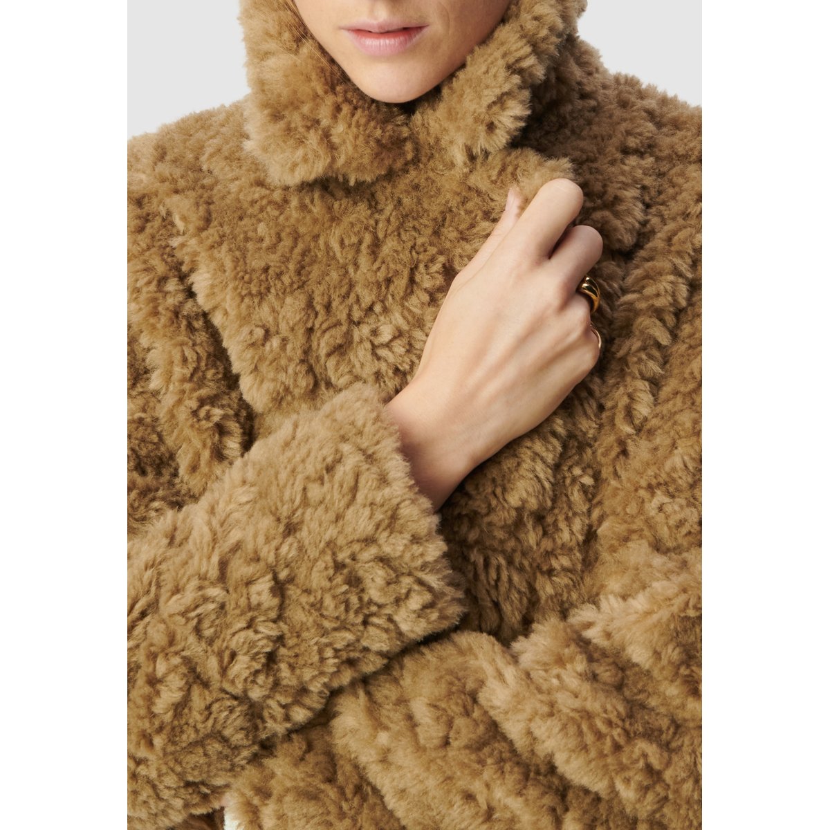 Manteau à poils longs marron, IKKS