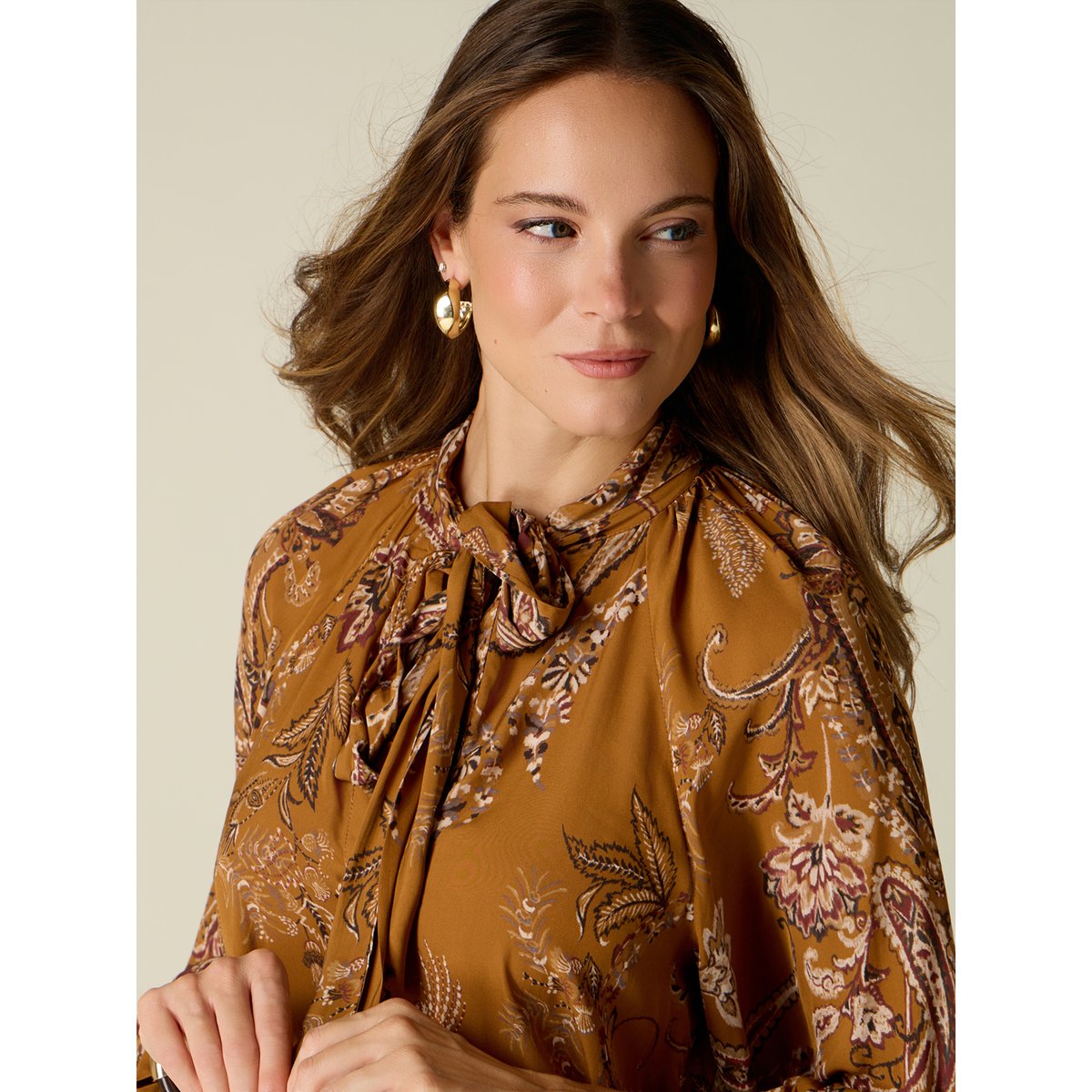 Blouse fantaisie à volants marron, OLTRE