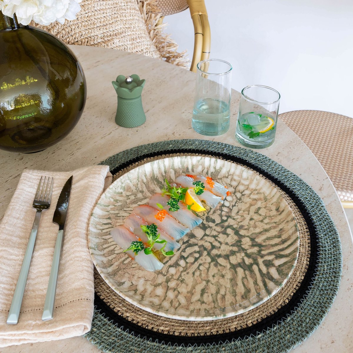Lot de 6 assiettes plates en grès 26cm, JADE beige-vert, NOVASTYL
