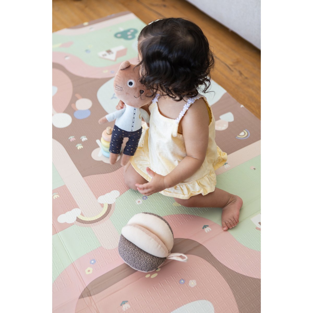 Tapis de motricité BIGLOVE rose, BEABA