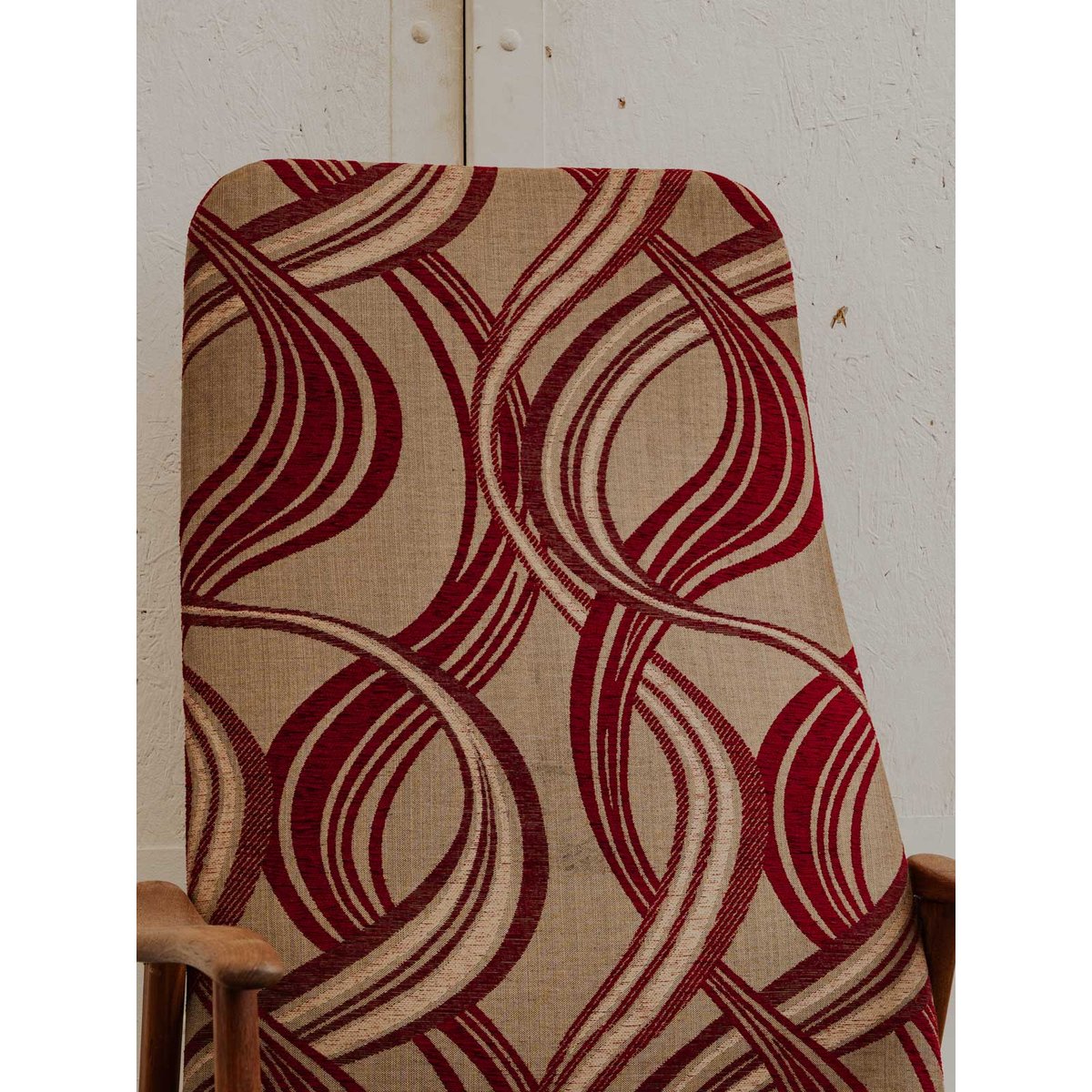 Fauteuil scandinave en bois et tissu à motifs Ernest N°988 - Bon état bois foncé, DEBONGOUT