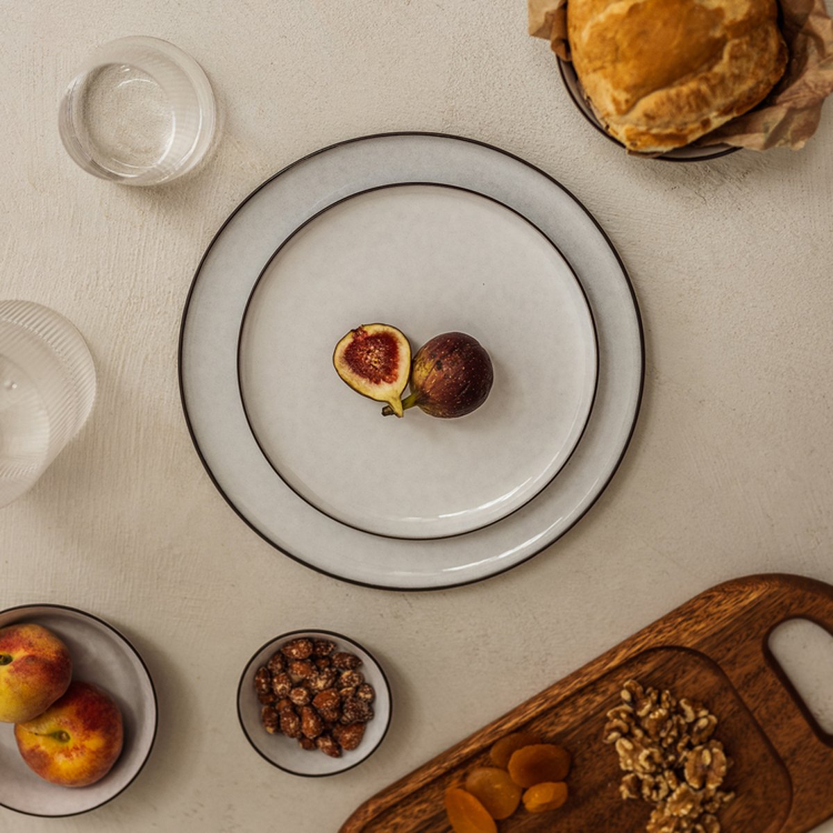 Lot de 4 assiettes FINA blanc, SP COLLECTION