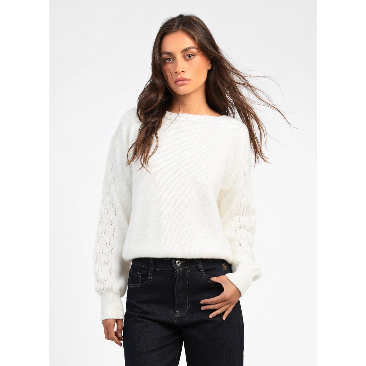 Pull LUCINDY off white, AN'GE