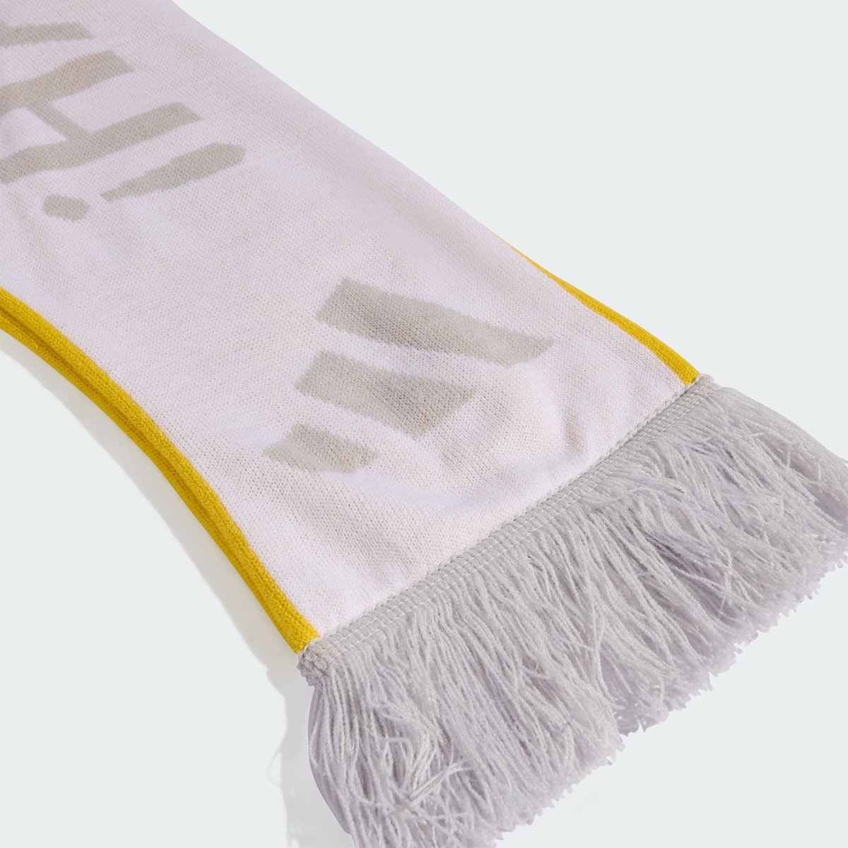 Écharpe Domicile Real Madrid Écharpe Domicile Real Madrid white / bold gold / light solid grey, adidas Performance