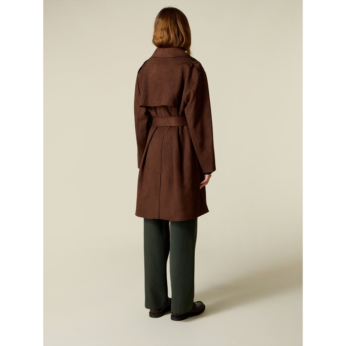 Trench double boutonnage avec ceinture marron, OLTRE