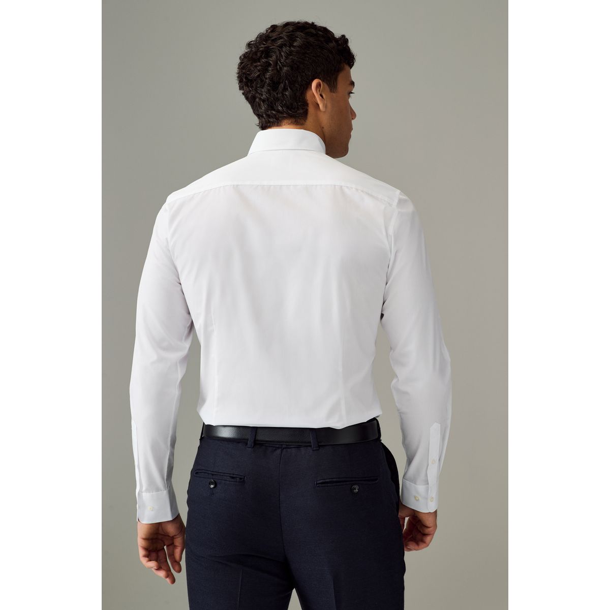 Chemise   slim manchette simple col boutonné blanc, NEXT
