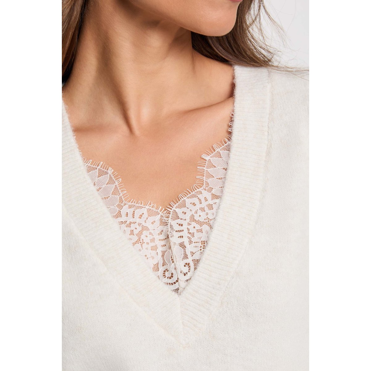 Pull col v manches longues ivoire, MORGAN