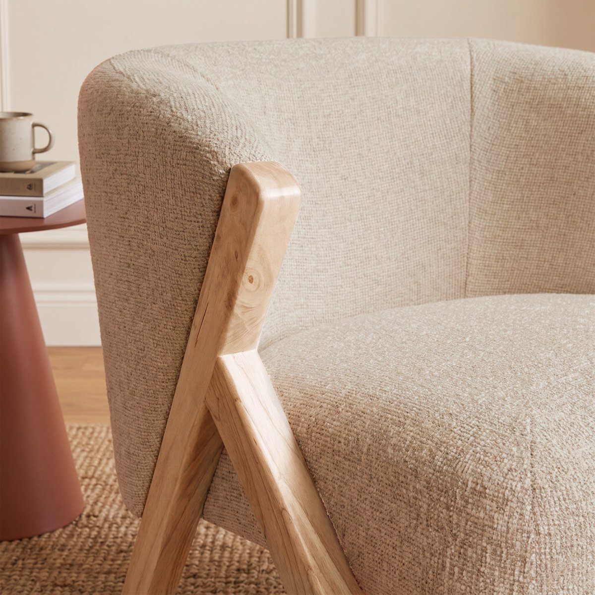 Fauteuil en tissu pieds bois clair- MALOU beige, DRAWER