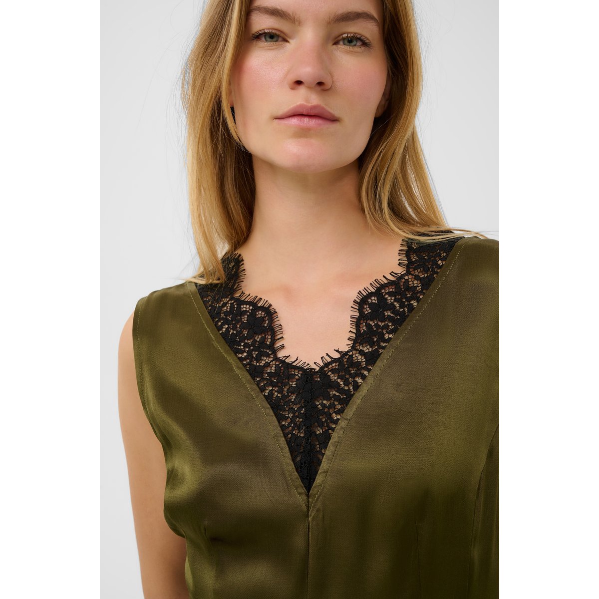 Robe vert beech, SOAKED IN LUXURY