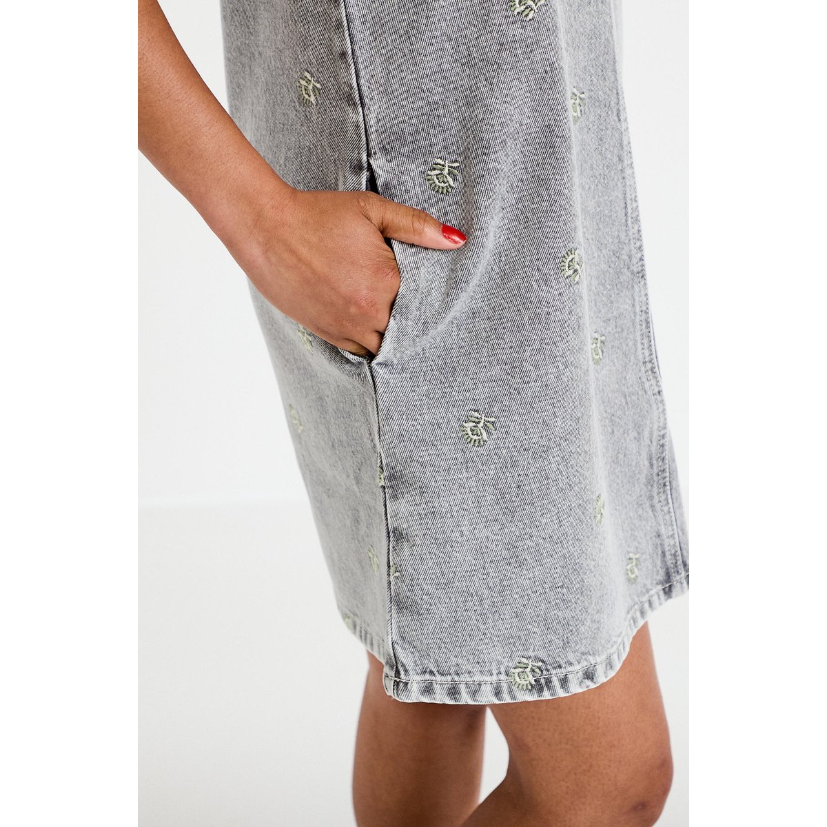Robe courte évasée en jean sans manches denim gris, CACHE CACHE