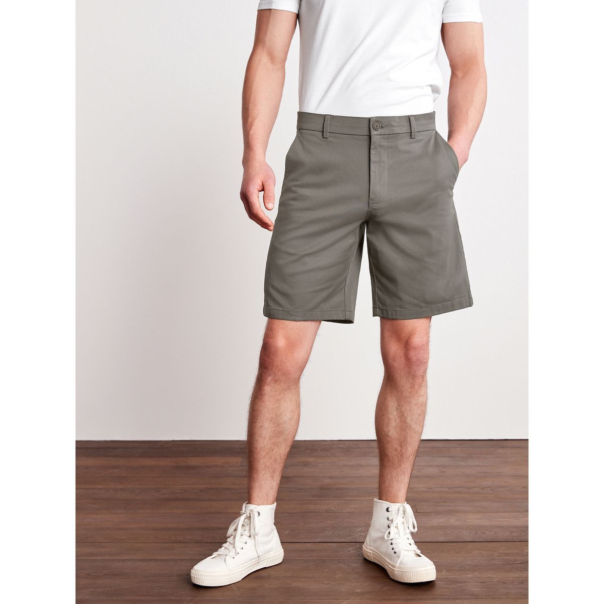 Short Chino Stretch Coupe Ample gris anthracite, NEXT