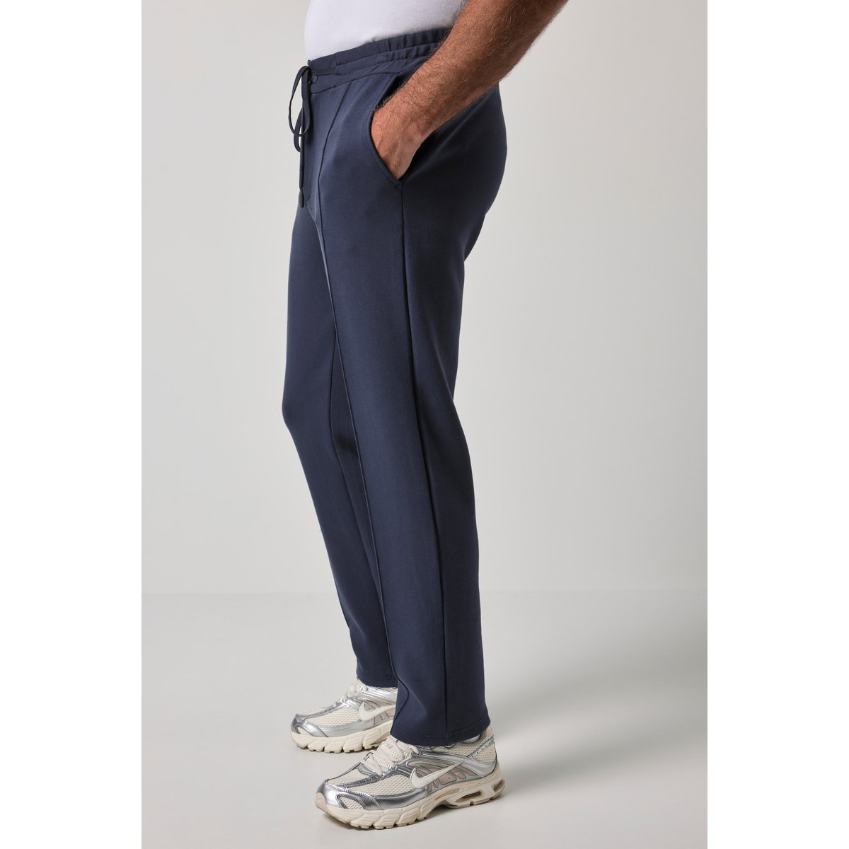 Pantalon chino en molleton bleu marine, JP1880
