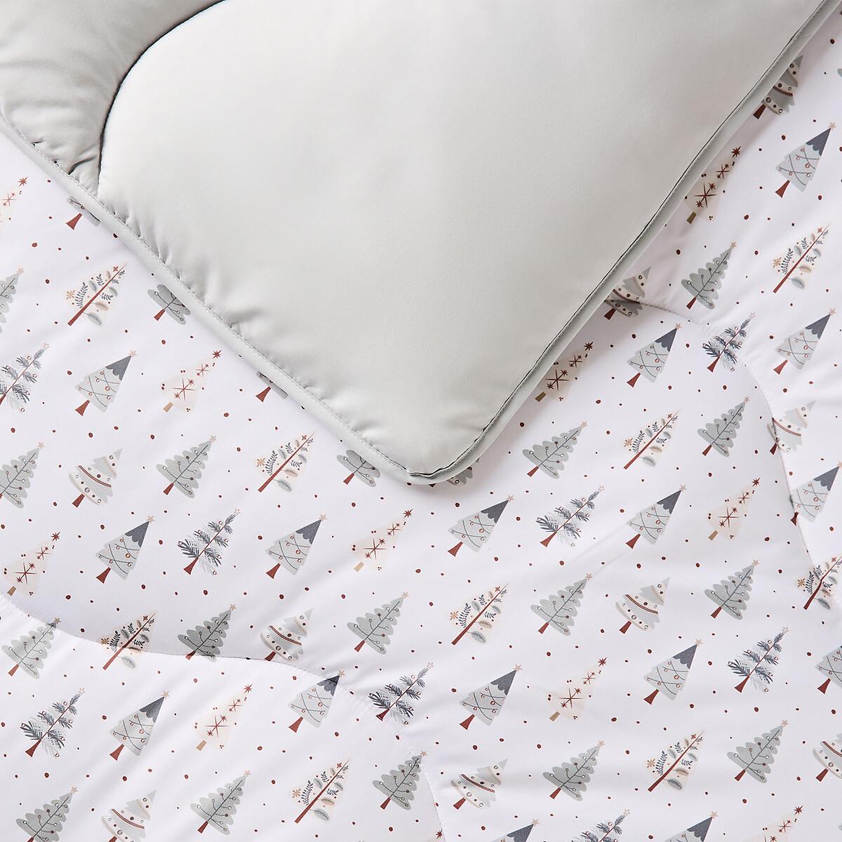 10.5 Tog Coverless Duvet And Pillowcase Set Christmas Trees white, NIGHT LARK