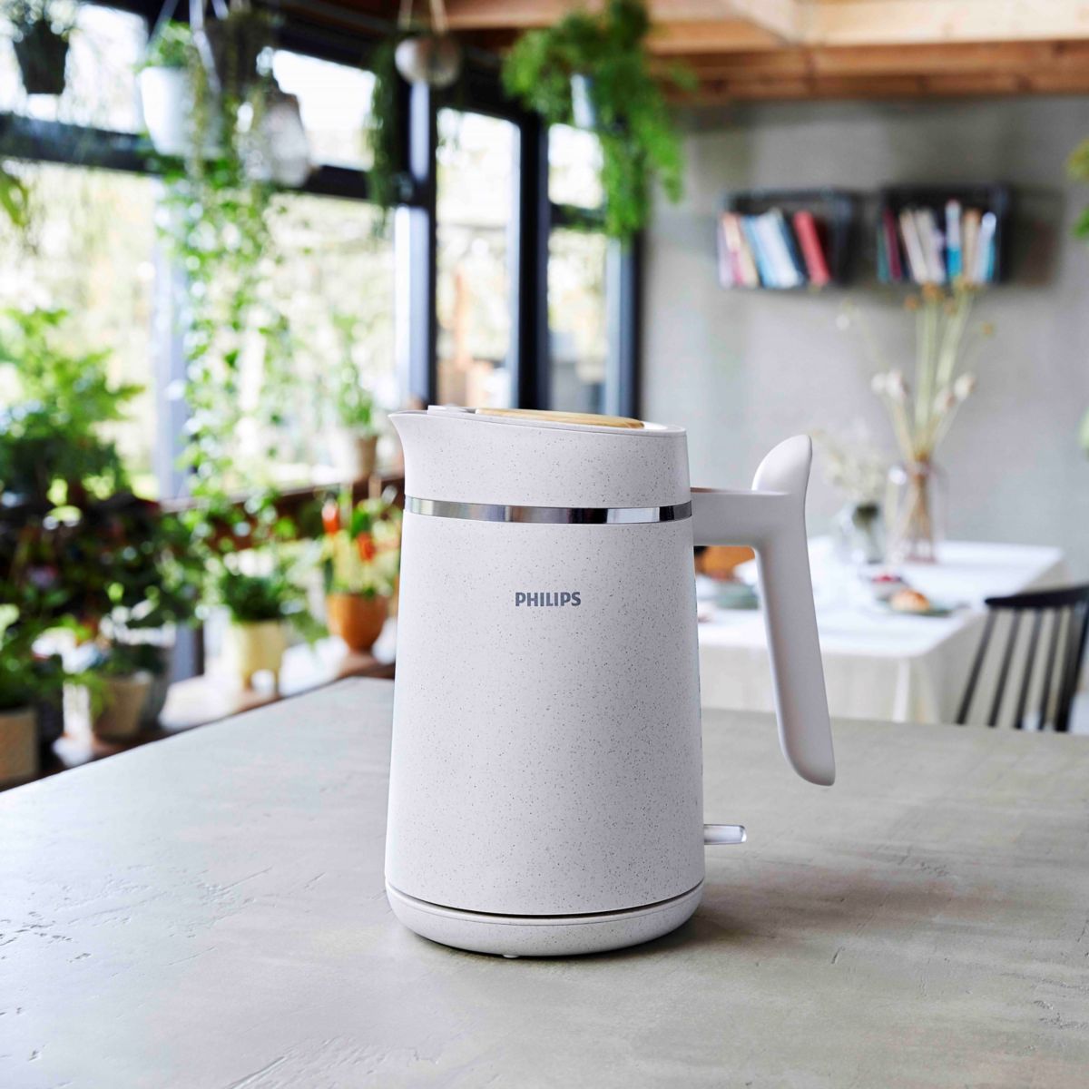 Bouilloire HD9365/10 Bouilloire électrique crème Eco-Conscious 1.7L, 2200W couleur unique, PHILIPS