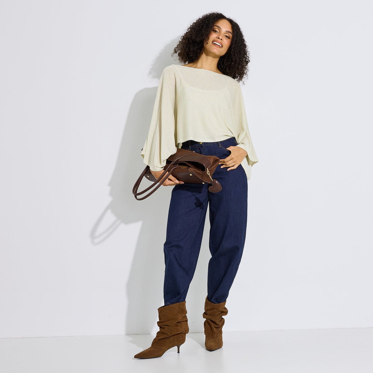 Pull cape court pailleté jaune champagne, GRAIN DE MALICE