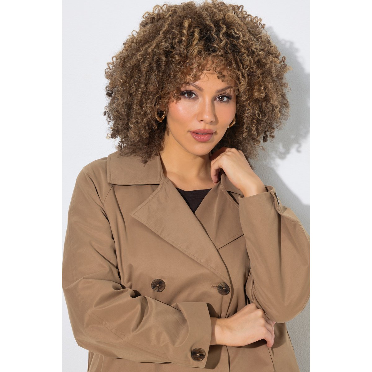 Trench-coat court, col à revers marron, ULLA POPKEN