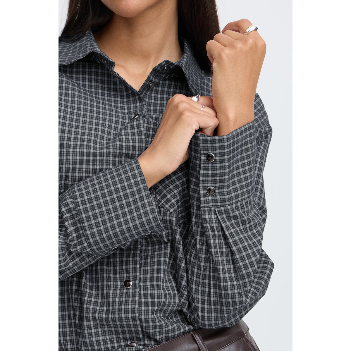 Chemise à manches longues, coupe droite gris asphalt, B.YOUNG