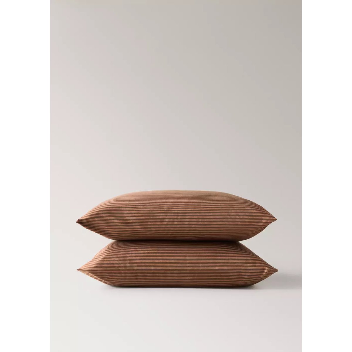 Deux taies d'oreiller percale de coton rayures bicolores 60x60 cm marron, MANGO HOME