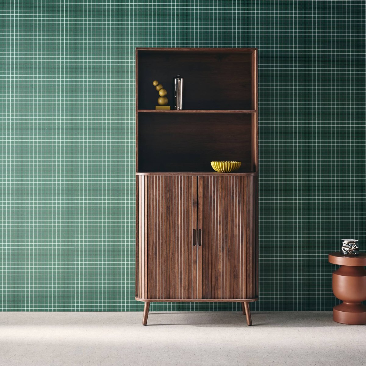 Etagère bibliothèque décor bois rainuré 2 portes coulissantes 4 niveaux LEGACY naturel, SWEEEK
