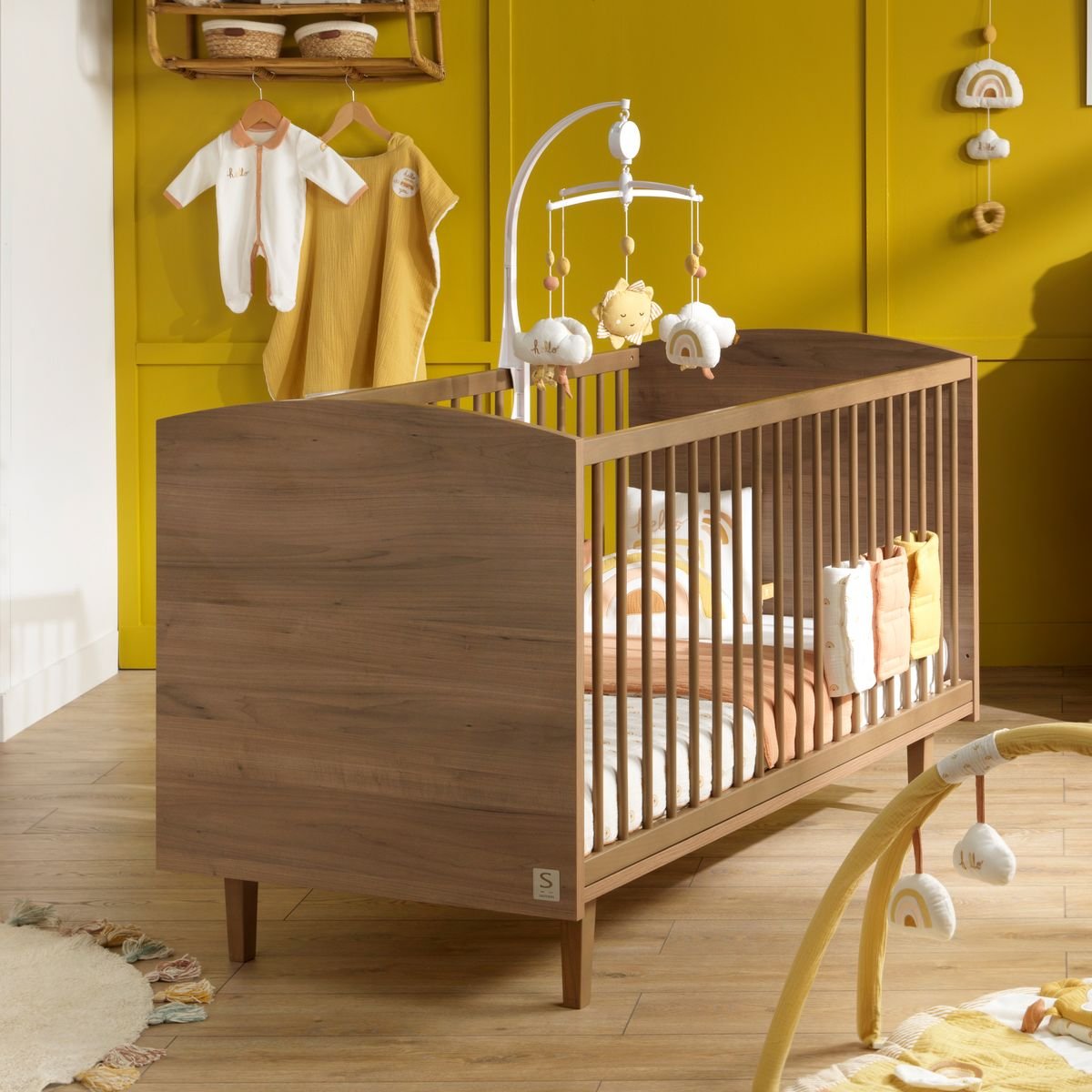 Lit évolutif en bois marron, SAUTHON