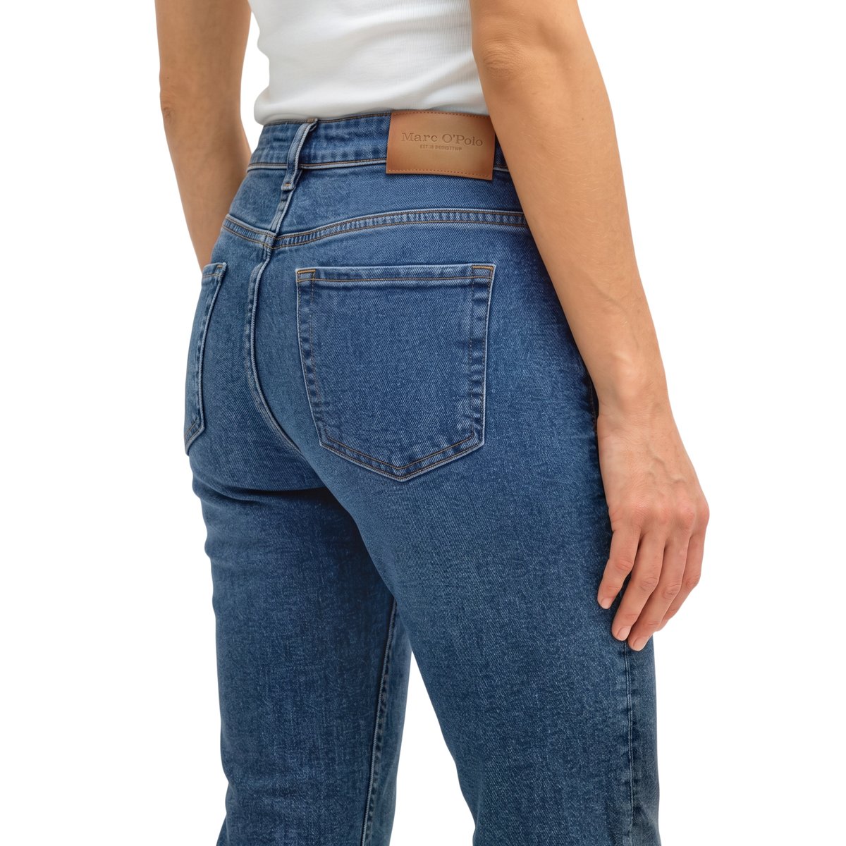 Jeans modèle Alby droit en mélange de coton bio bleu, MARC O'POLO