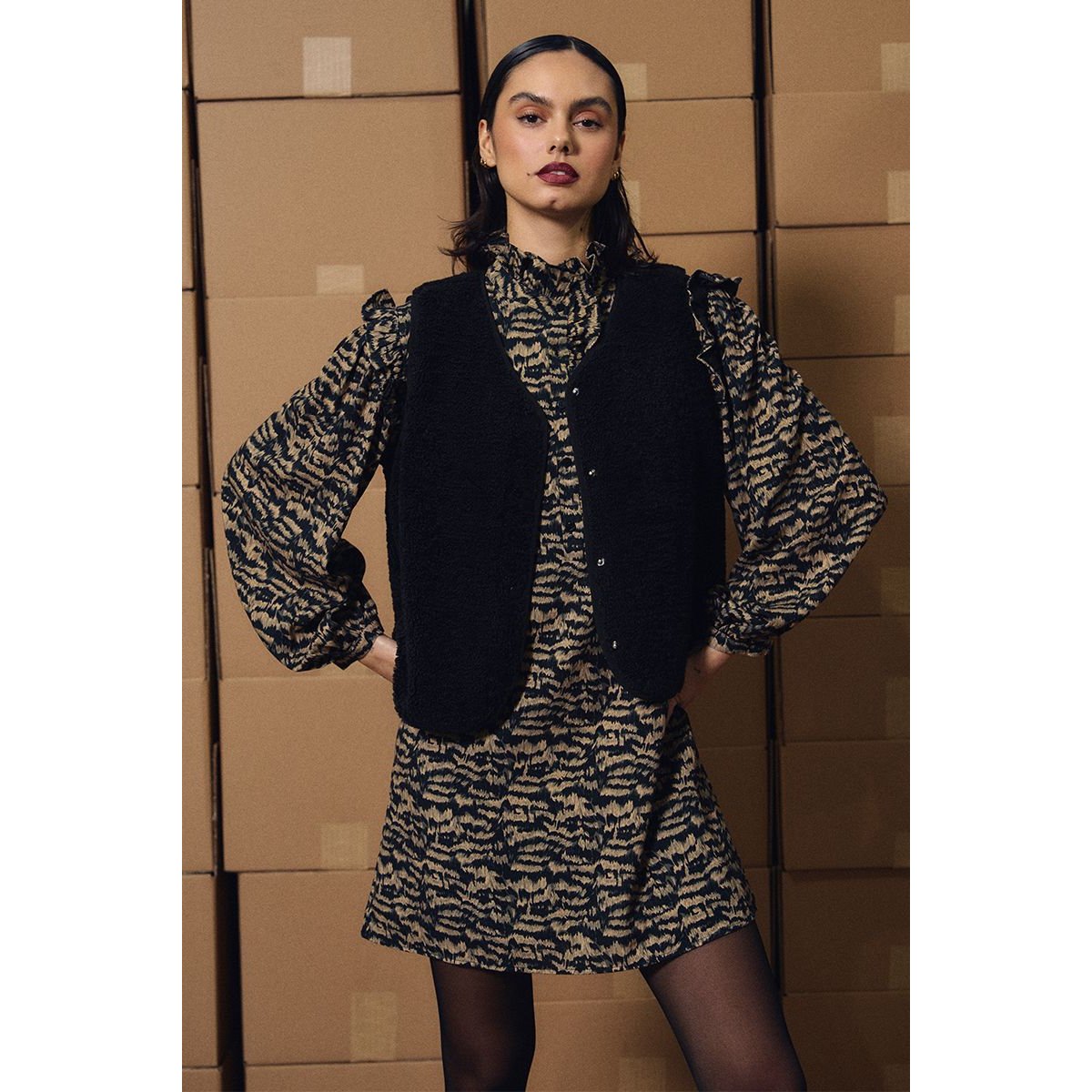 Veste sans manches, imitation mouton noir, LILI SIDONIO