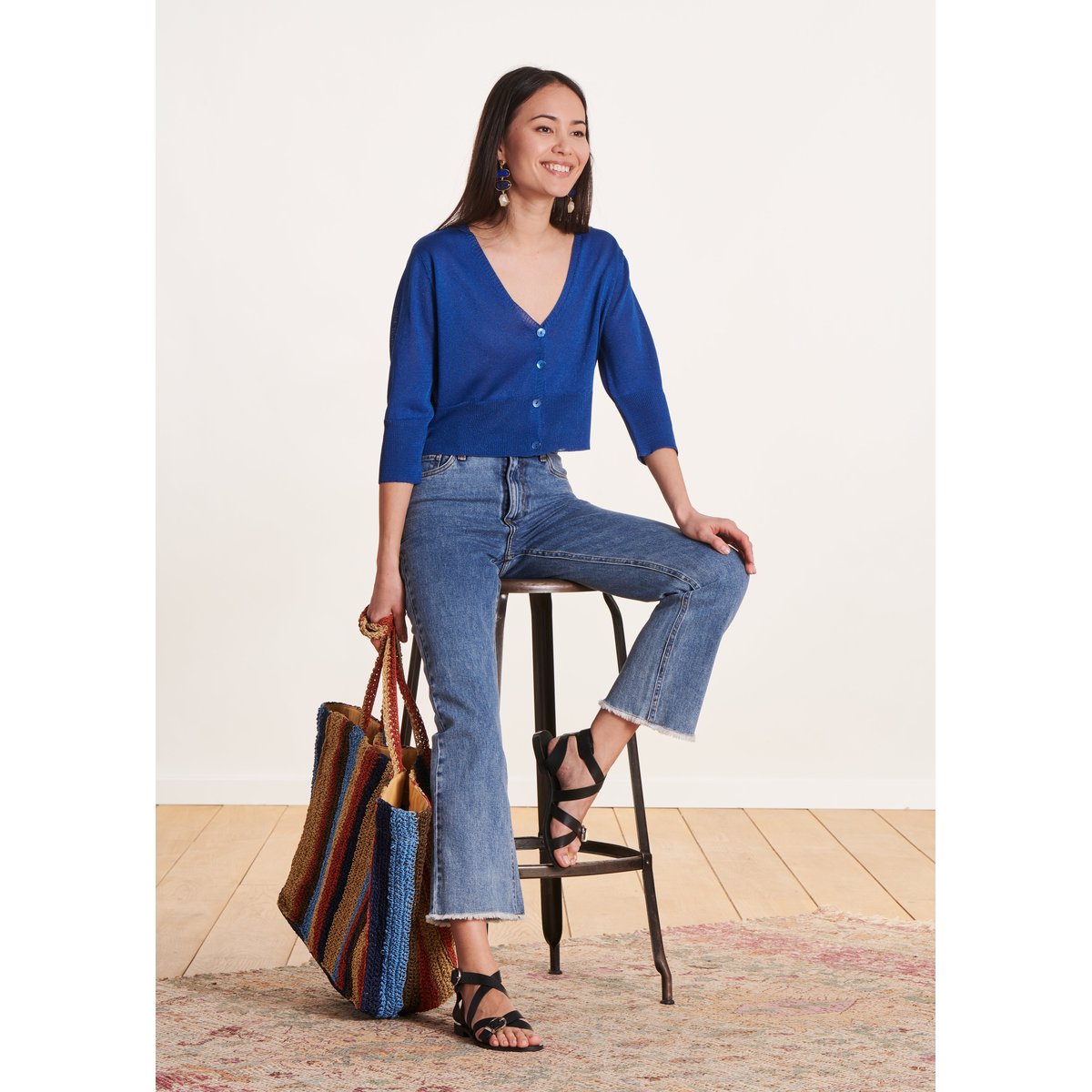 Gilet court col V bleu roi, LA FEE MARABOUTEE