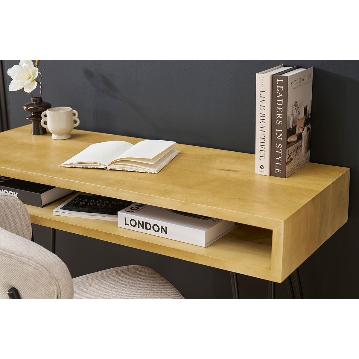 Bureau avec rangement en bois manguier massif et métal noir L116 cm VIBES bois brut, MILIBOO