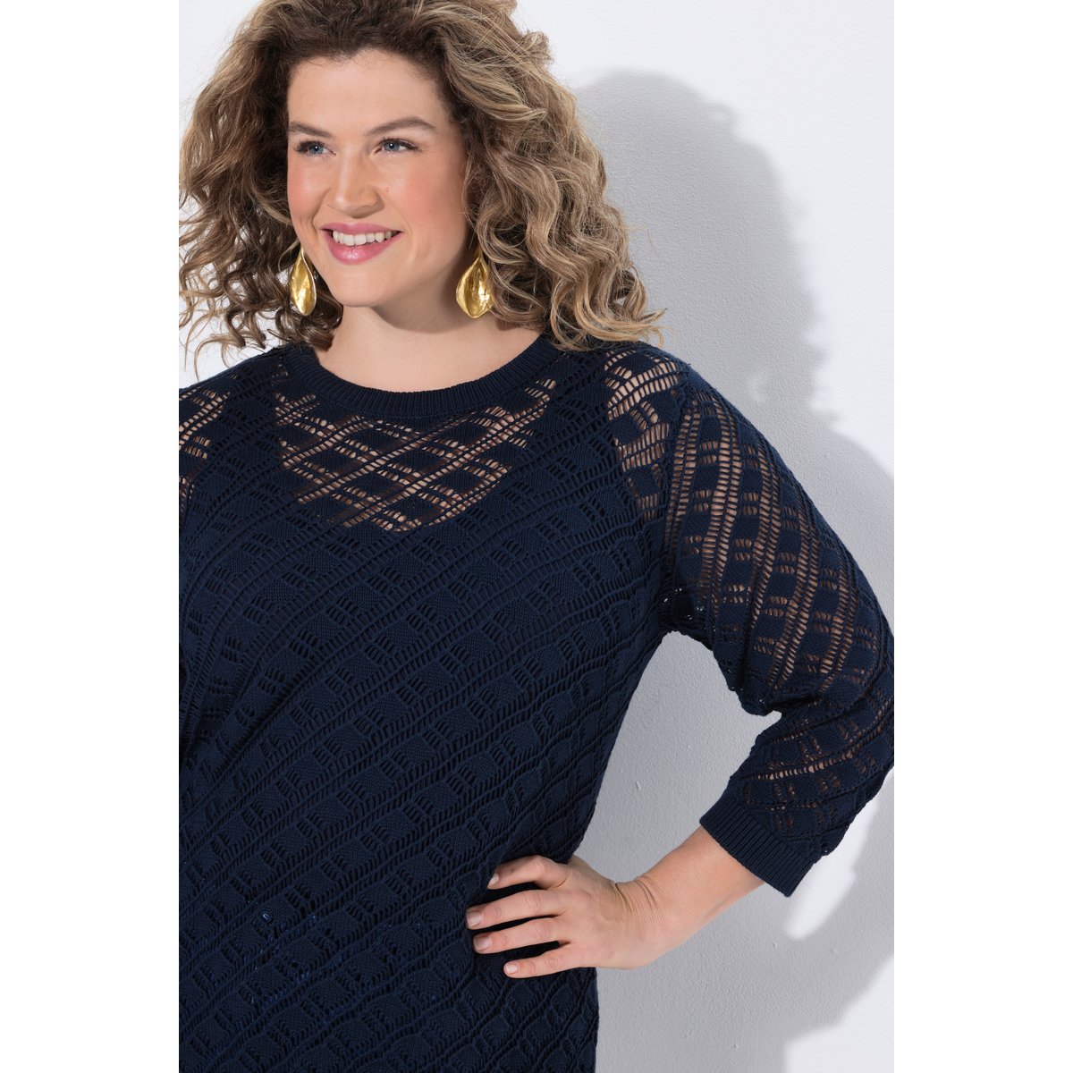 Pull maille ajourée motif filet marine, ULLA POPKEN