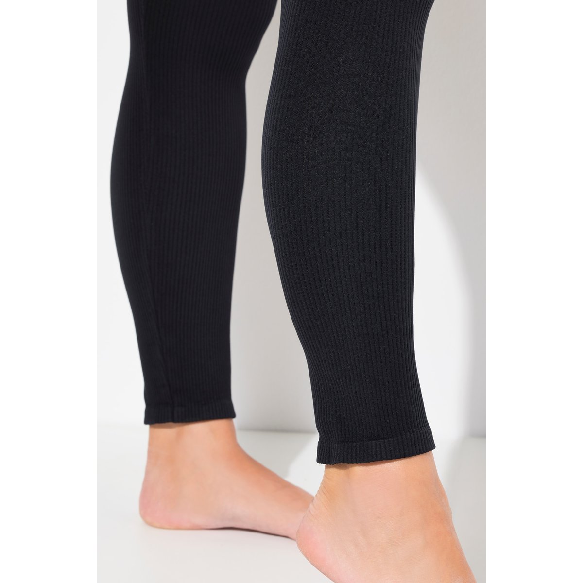 Legging en jersey côtelé avec taille large noir, ULLA POPKEN