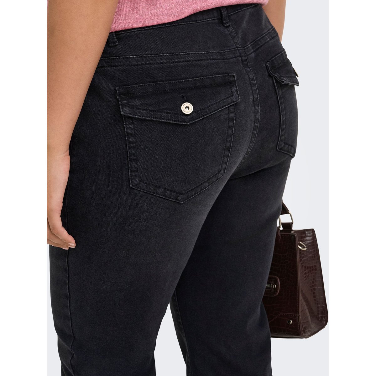 Jean Flared washed black, ONLY CARMAKOMA