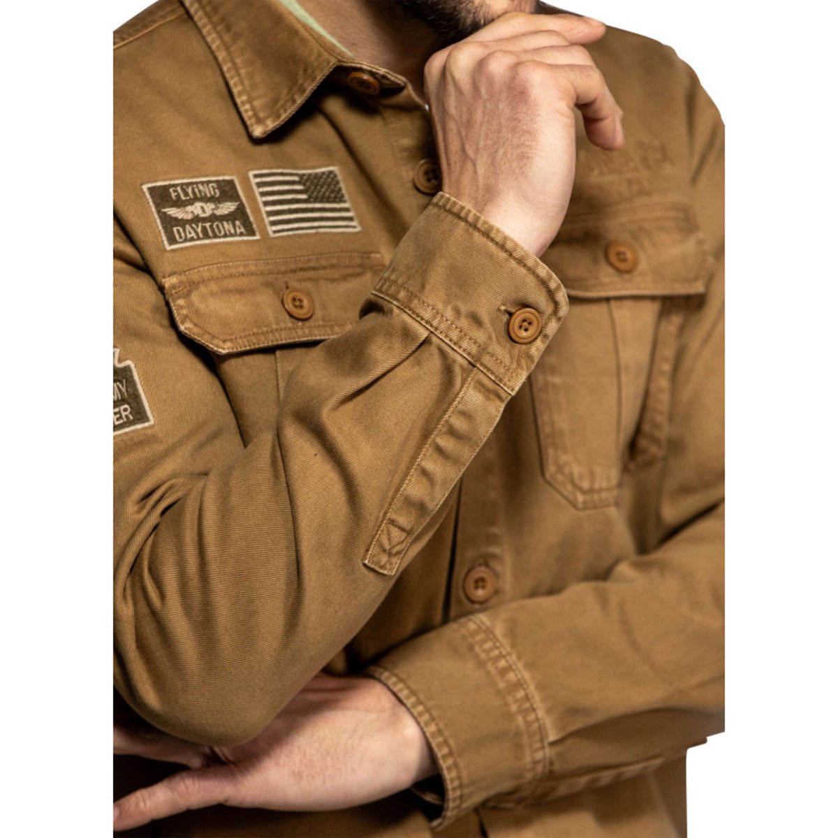 Surchemise Wayne en coton brune à coupe droite pourvue d'un col à revers beige, DAYTONA