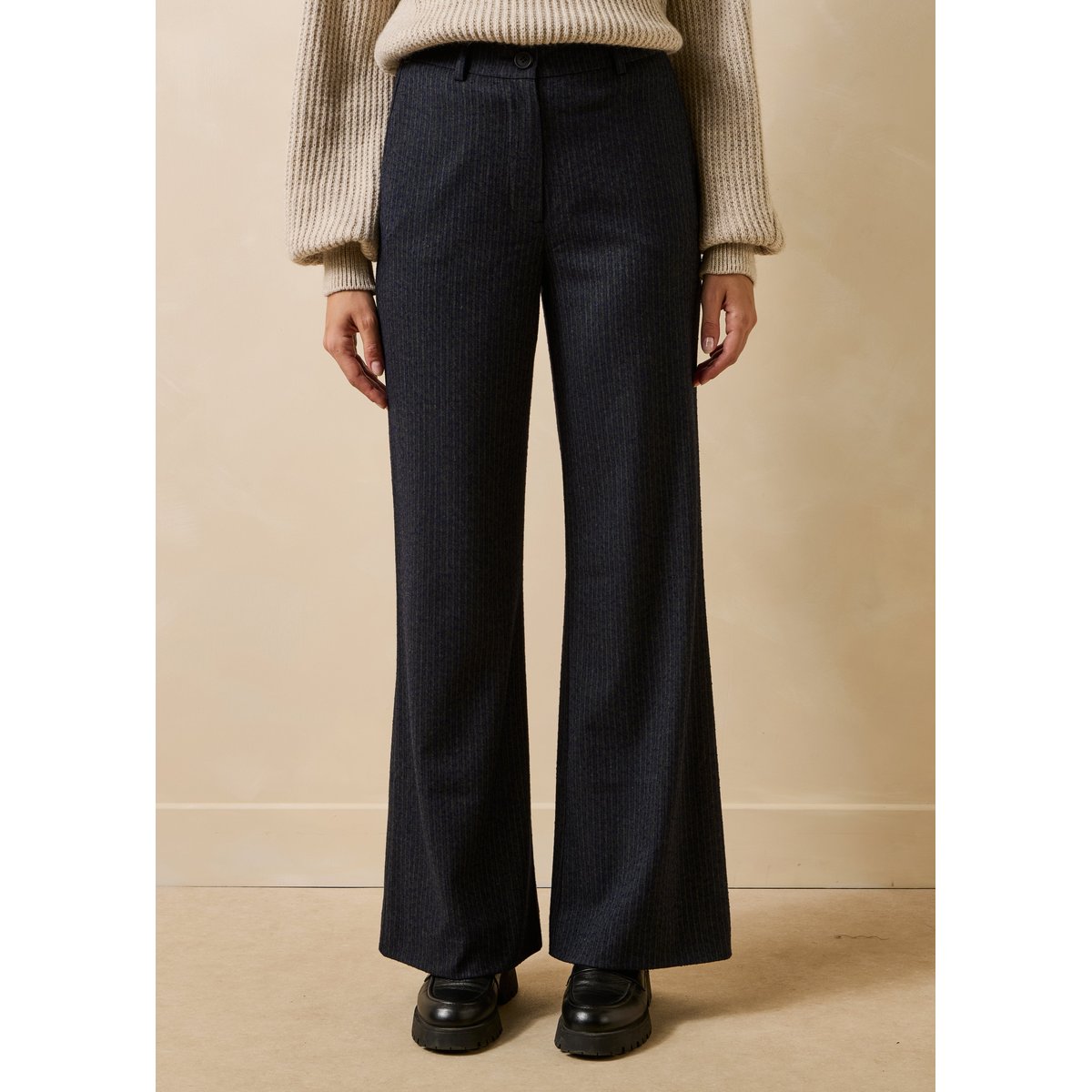 Pantalon droit taille haute à rayures anthracite, LA FEE MARABOUTEE