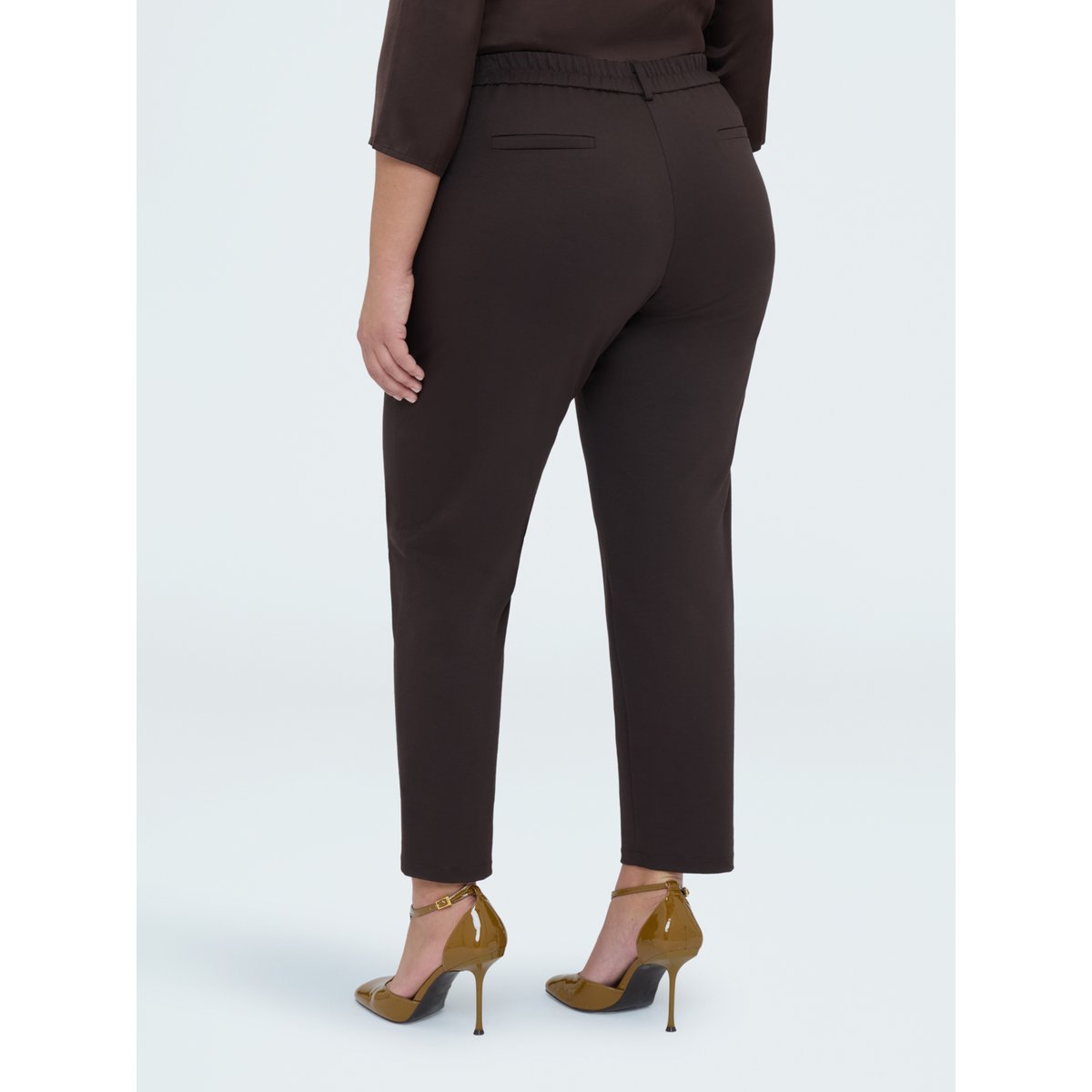 Pantalon Carrot Fit en Punto Milano marron, FIORELLA RUBINO