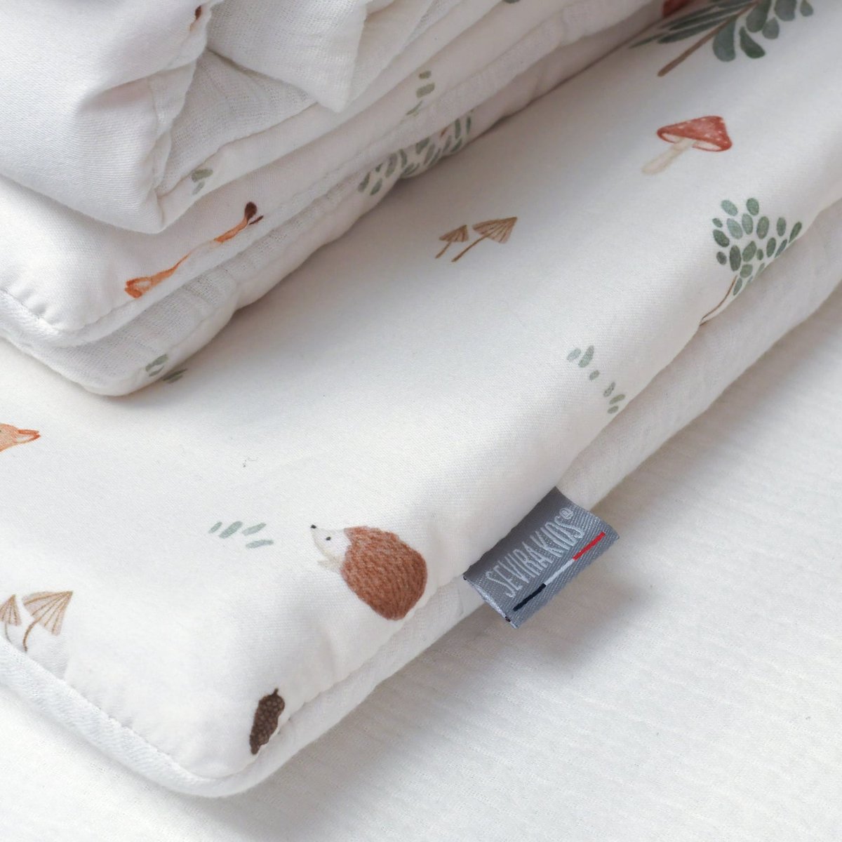 Couette et oreiller - prêt à dormir en satin de coton GALLINA écru, SEVIRA KIDS