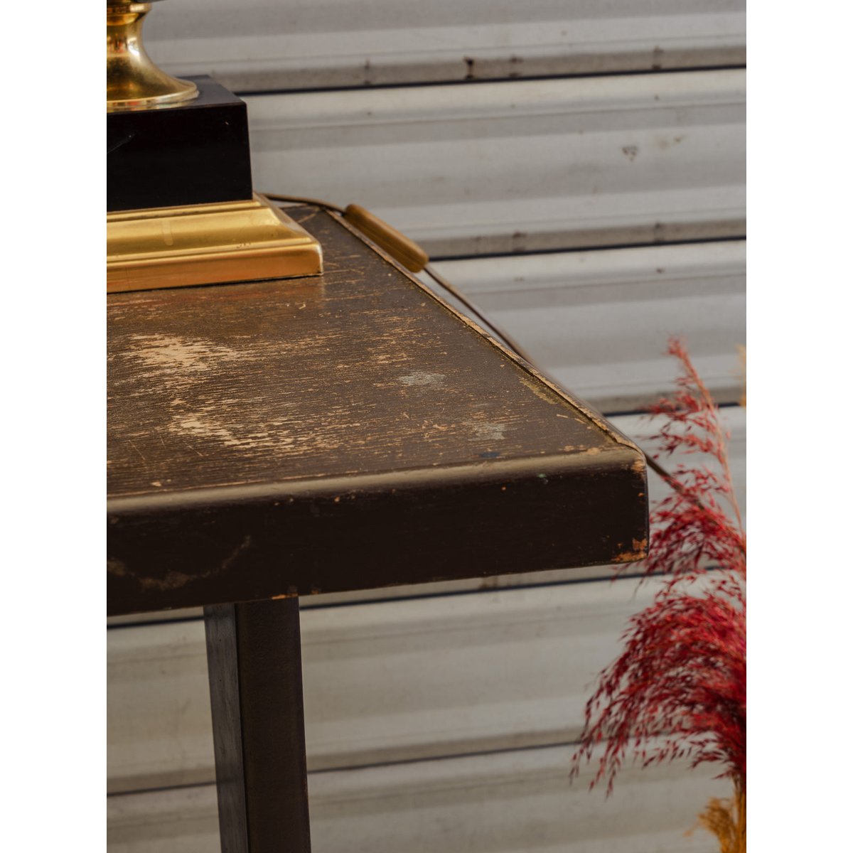 Table à manger en bois Romy N°1576 - Bon état bois foncé, DEBONGOUT