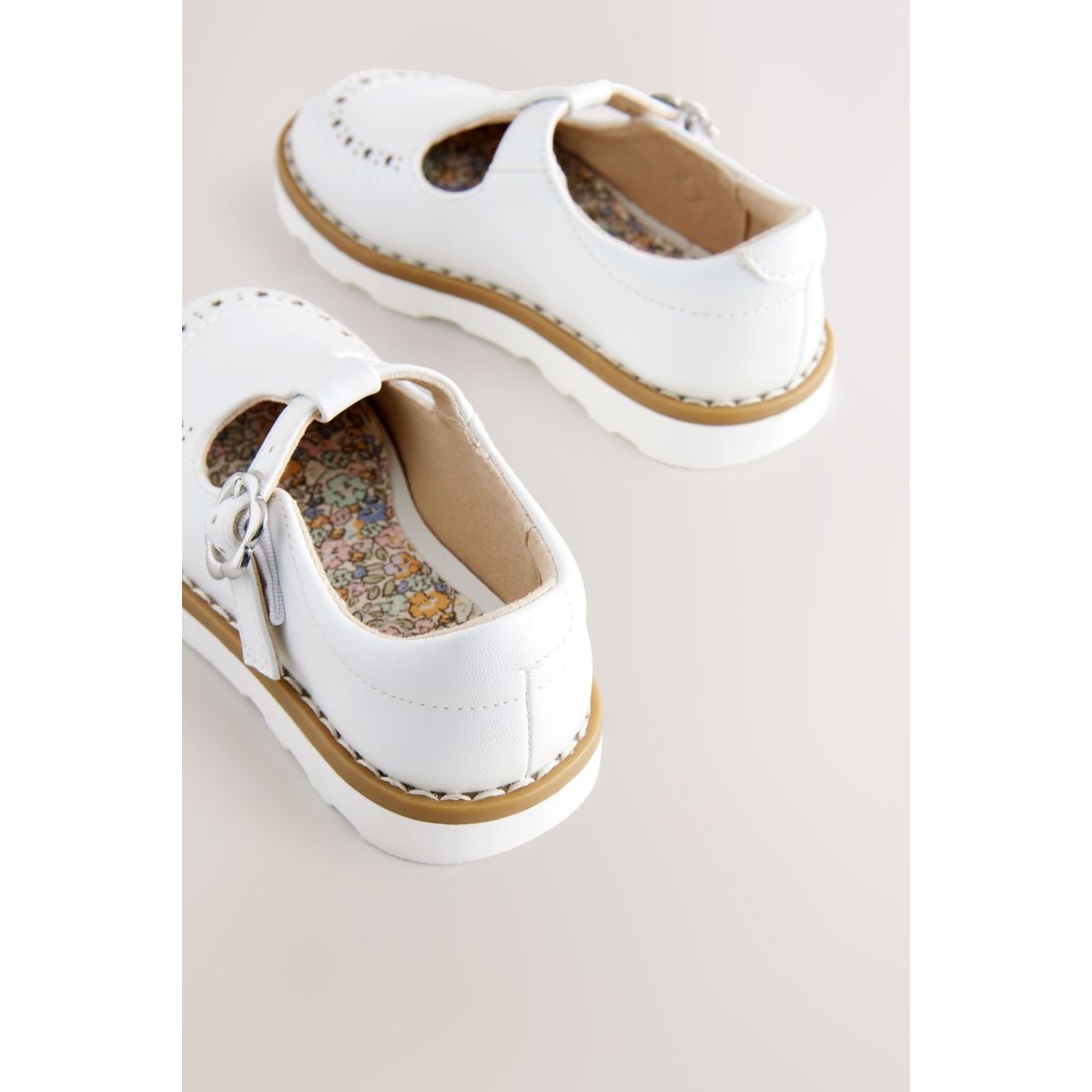 Chaussures t-bar blanc, NEXT