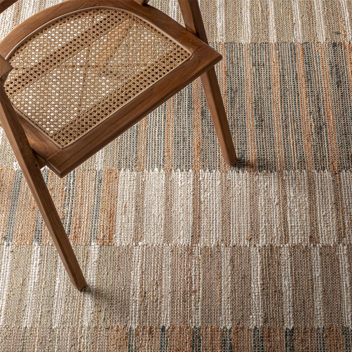 Tapis en jute et coton motif géométrique tons neutres, RECOLLECTION